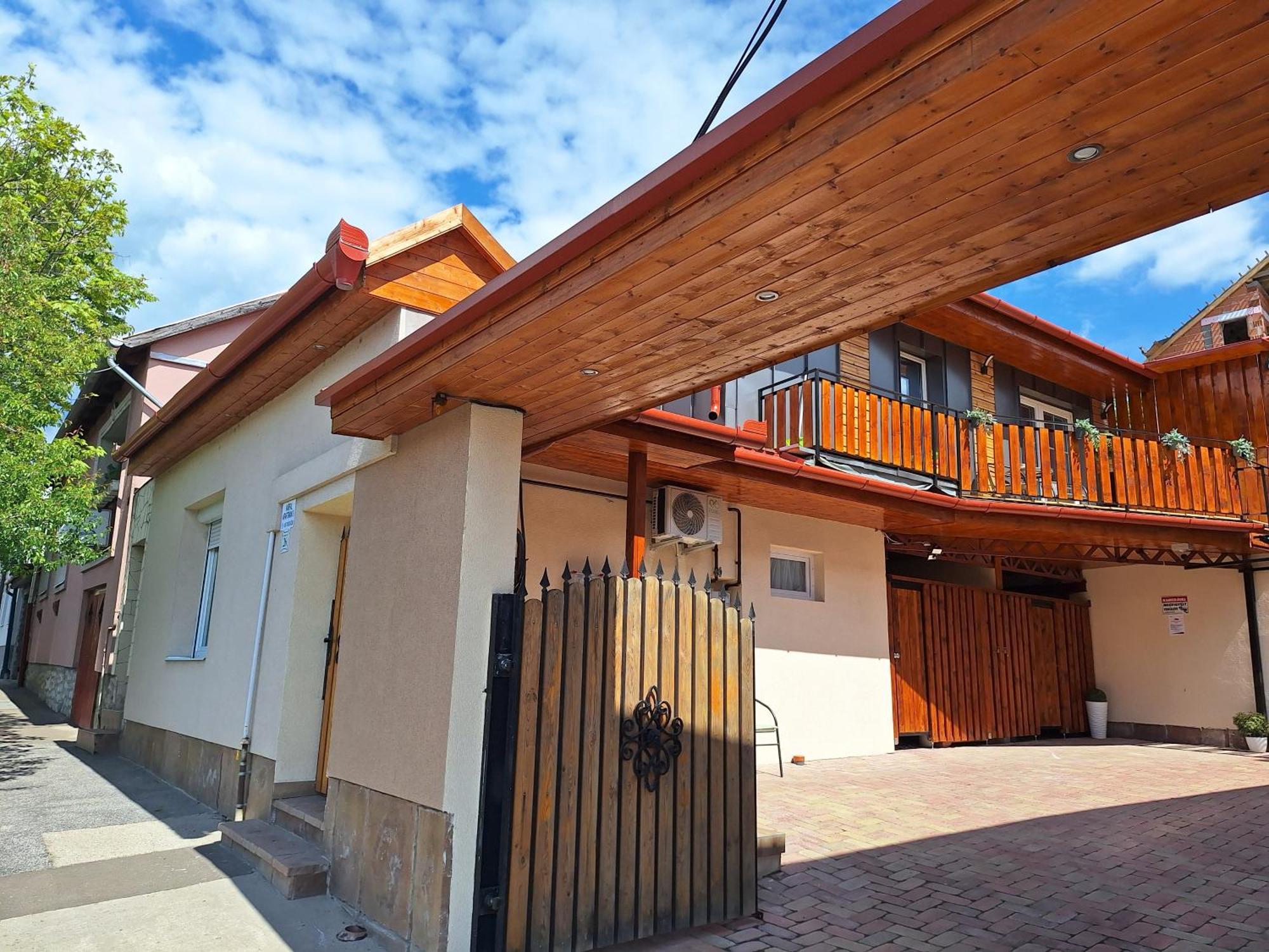 Varfal Apartman II Erlau Exterior foto